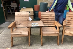 Choosing outdoor furniture